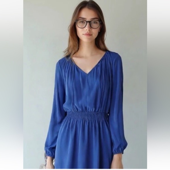 WHITE HOUSE BLACK MARKET  BLUE TIE NECK LONG SLIT SLEEVE BLOUSON BOHO DRESS SZ 6 - Picture 1 of 12